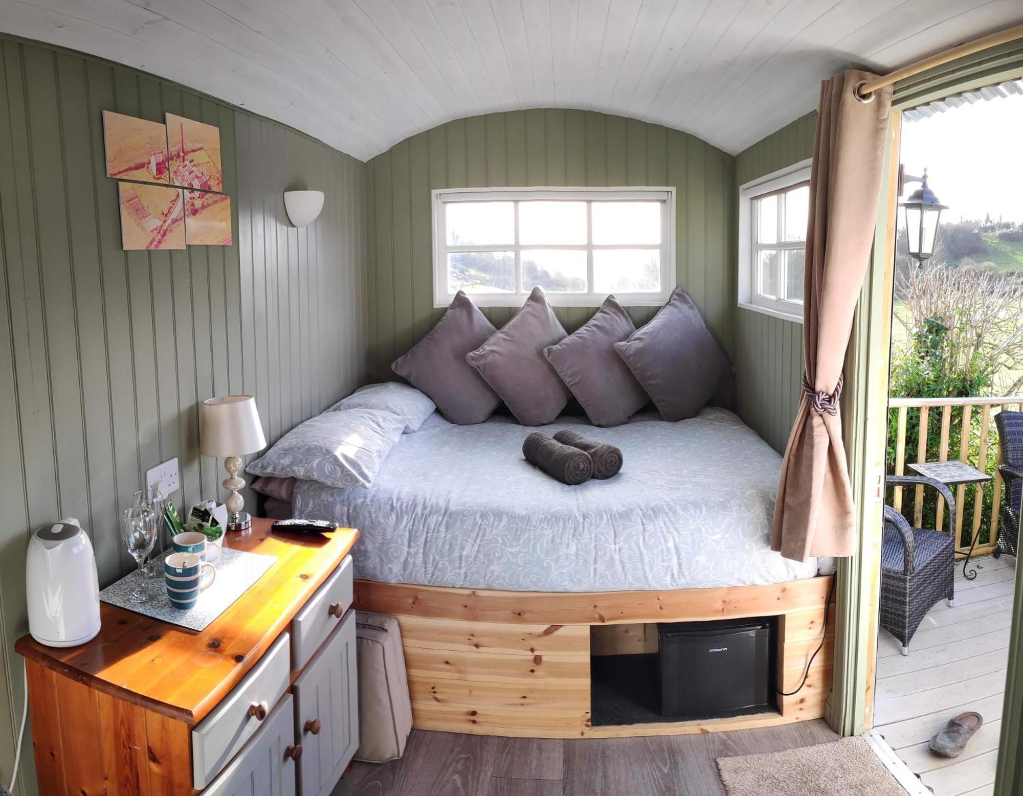 Shepherds Hut Weymouth Exteriör bild