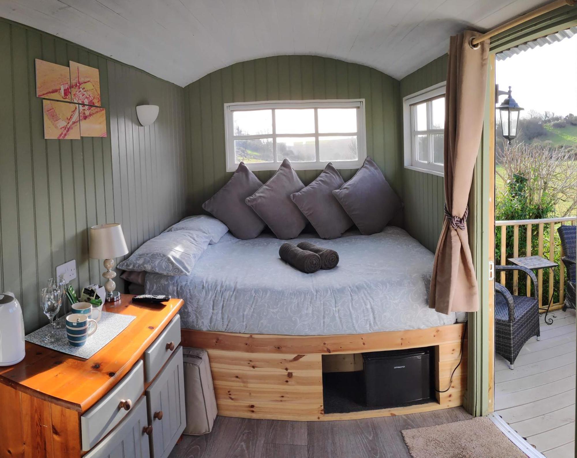 Shepherds Hut Weymouth Exteriör bild